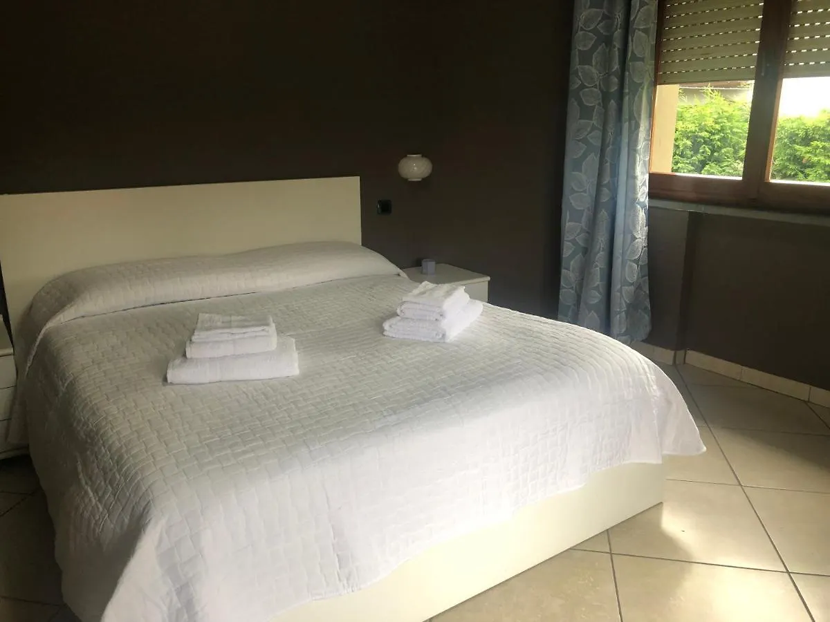 Hotel Taj Bettolle 3*,  Italia
