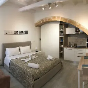 appartamento-ortigia-syracuse-96100.sicilyhotelsitaly.net/