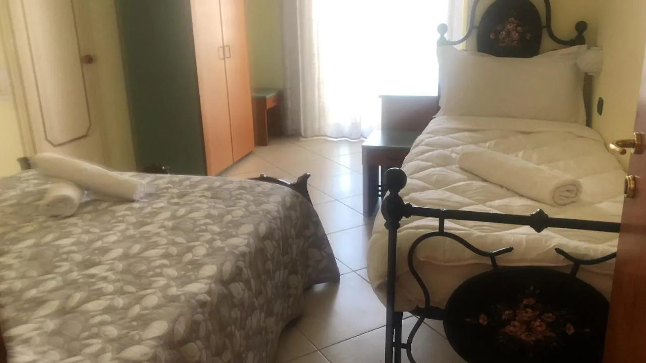 Hotel Taj Bettolle